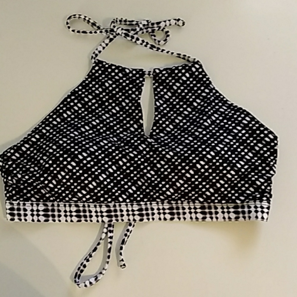 Athleta Swim High Neck Key-Hole Bikini Top